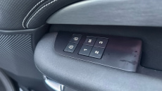 Land Rover Discovery 3.0 D300 R-Dynamic HSE 5dr Auto Diesel Station Wagon